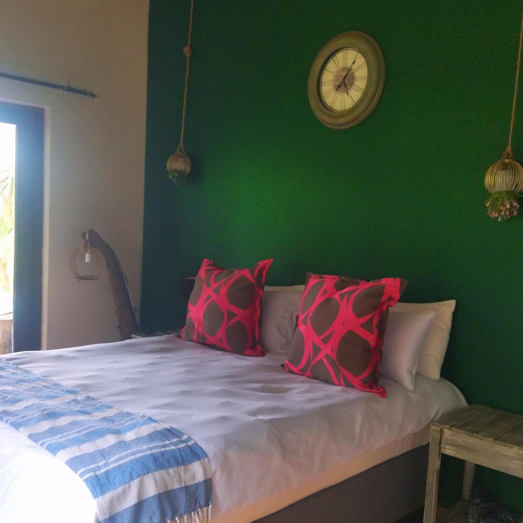 Patogeng Self Catering - Da Gama Dam View Villa White River Exterior photo